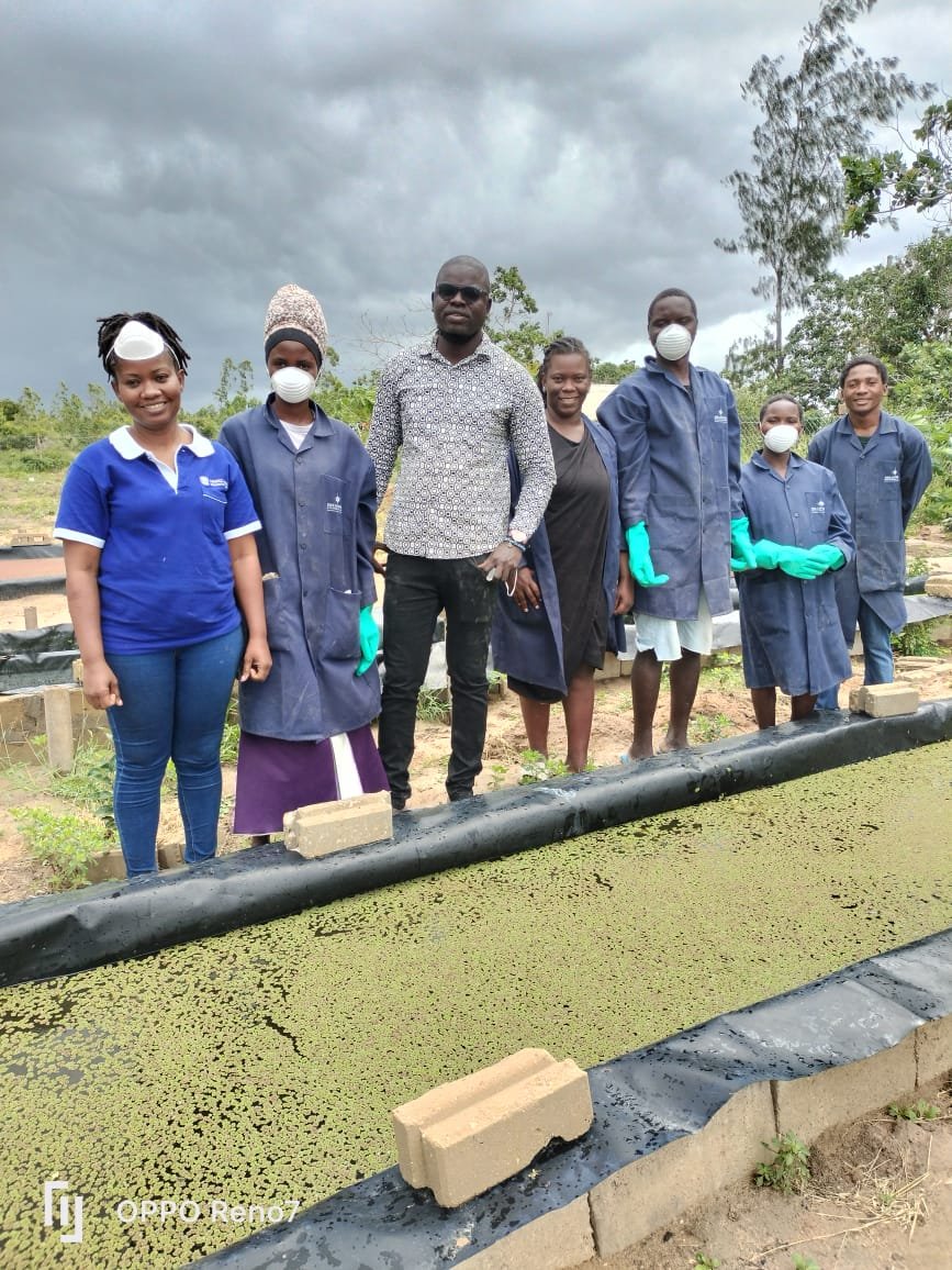 Climate-Resilient Farming:Purchase of fish feed extruder and crumbles pellet machine.
